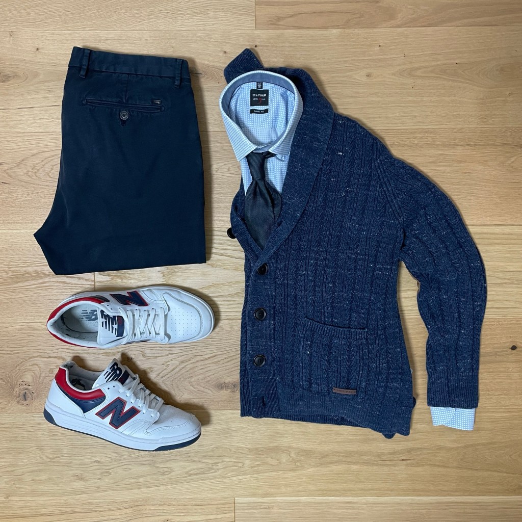 Make a tie work in a workplace that doesn’t dress the&nbsp;part